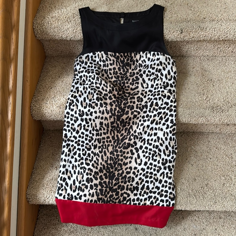 White House Black Market Cheetah Print Sleeveless Dress with Red Band Hem Size 4
